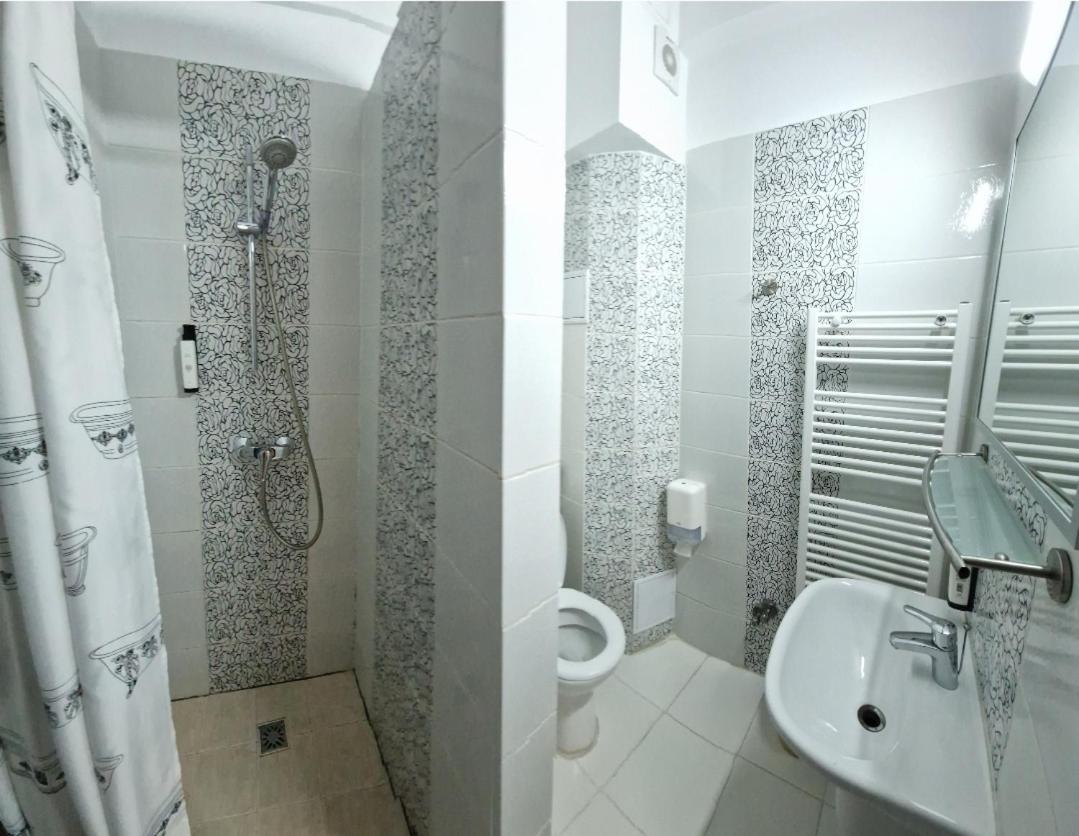 הוסטל Casa Vatra Rădăuţi מראה חיצוני תמונה